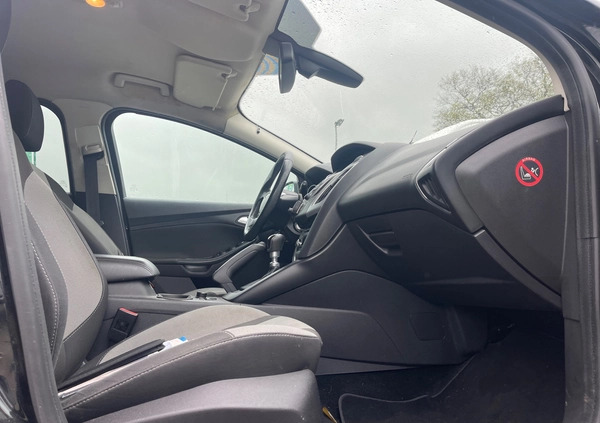 Ford Focus cena 19999 przebieg: 130000, rok produkcji 2013 z Malbork małe 37